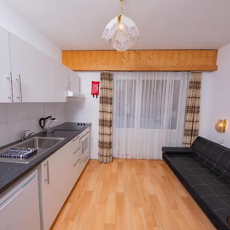 Apartment Haus *