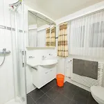 Haus Apartment Saas-Grund
